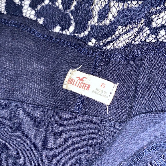 hollister long sleeve blouse - Picture 3 of 3